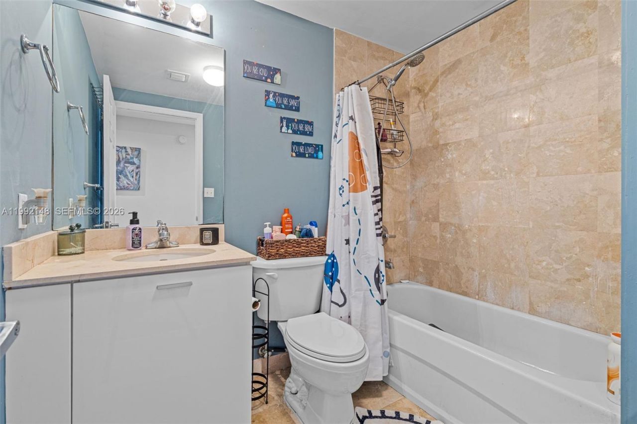 2134 Van Buren St, Unit 306, Hollywood, FL 33020 Photo