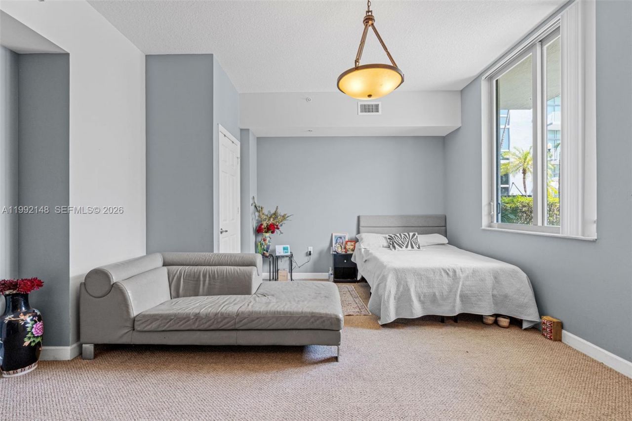 2134 Van Buren St, Unit 306, Hollywood, FL 33020 Photo