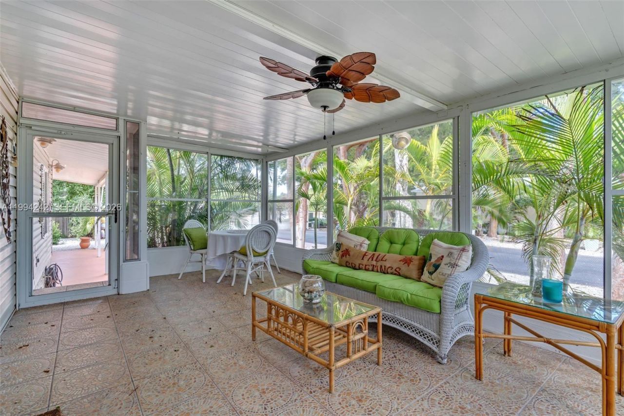 900 S Emerald Dr , Key Largo, FL 33037 Photo