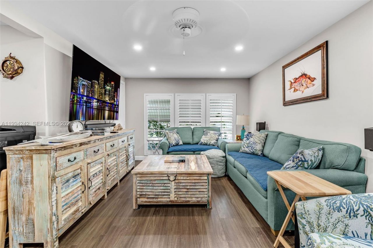 900 S Emerald Dr , Key Largo, FL 33037 Photo