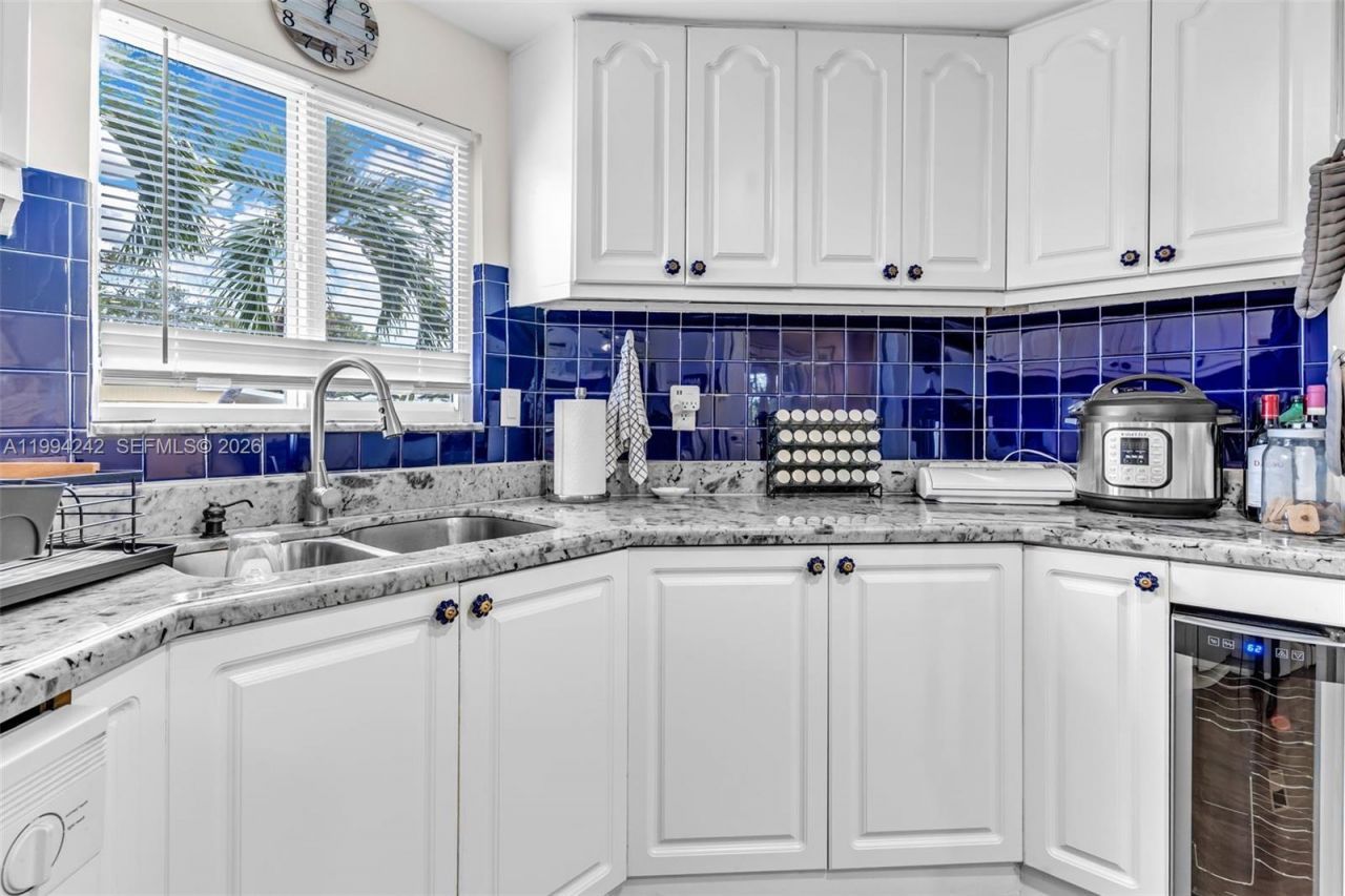 900 S Emerald Dr , Key Largo, FL 33037 Photo