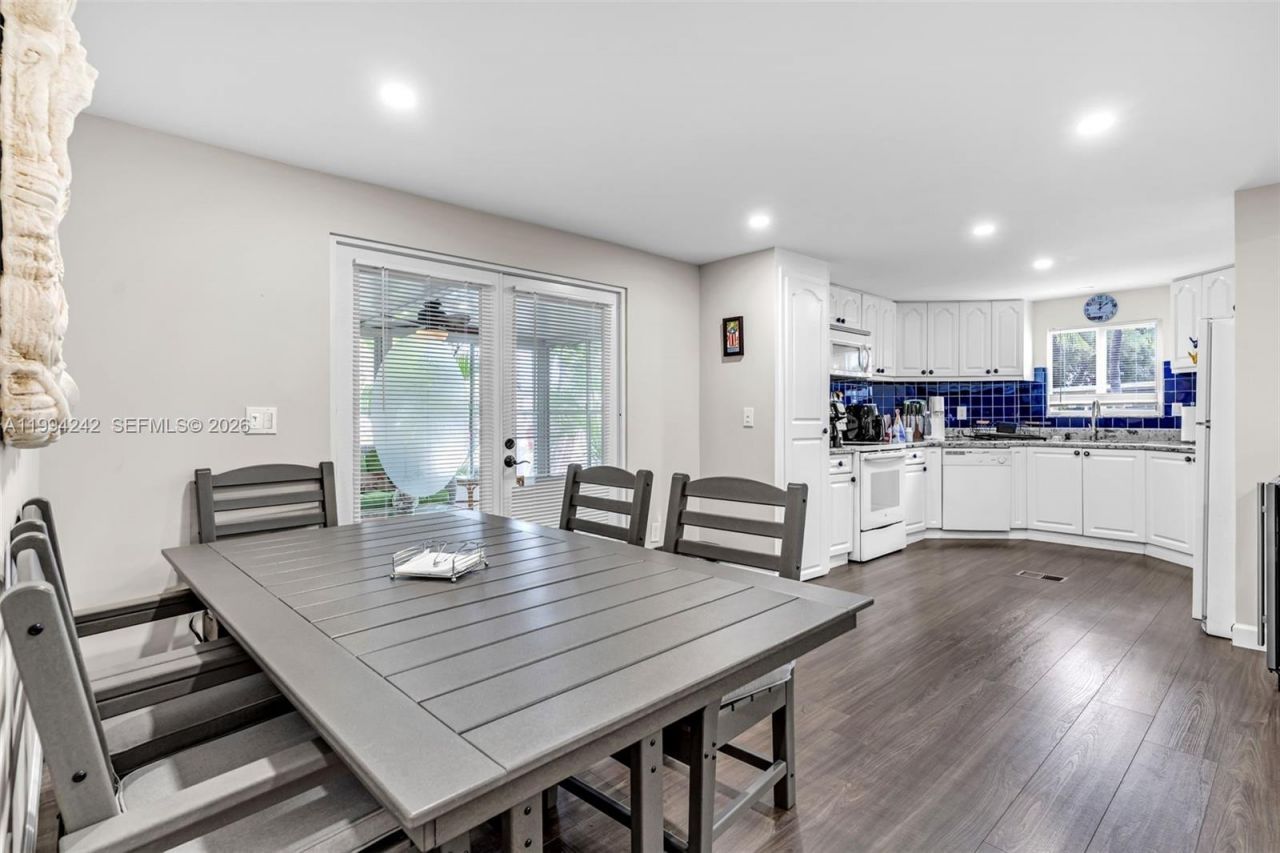 900 S Emerald Dr , Key Largo, FL 33037 Photo