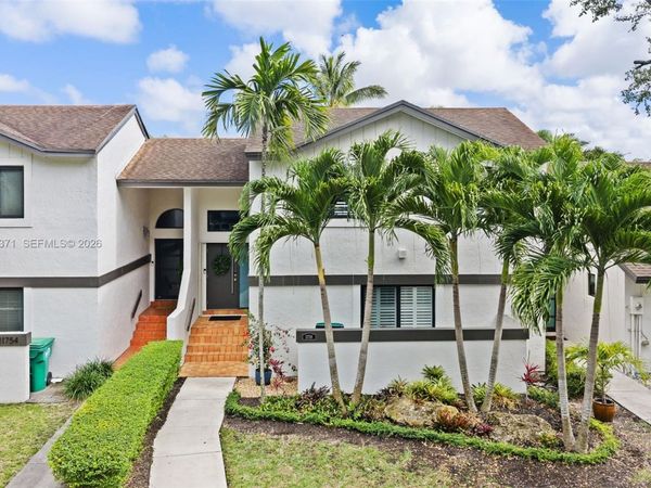 11758 SW 92nd Ter, Miami, FL 33186