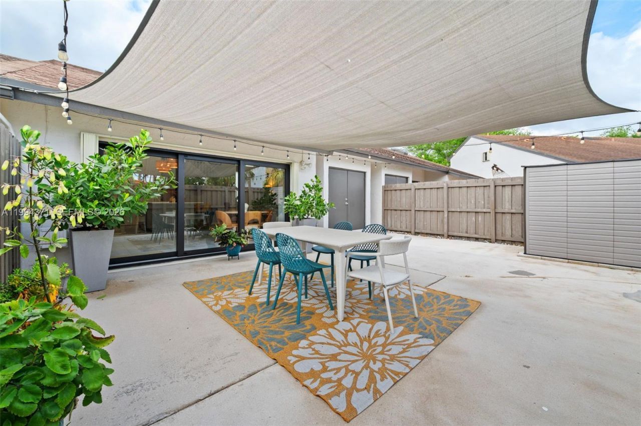 11758 SW 92nd Ter, Miami, FL 33186 Photo