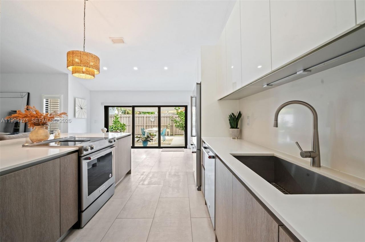 11758 SW 92nd Ter, Miami, FL 33186 Photo