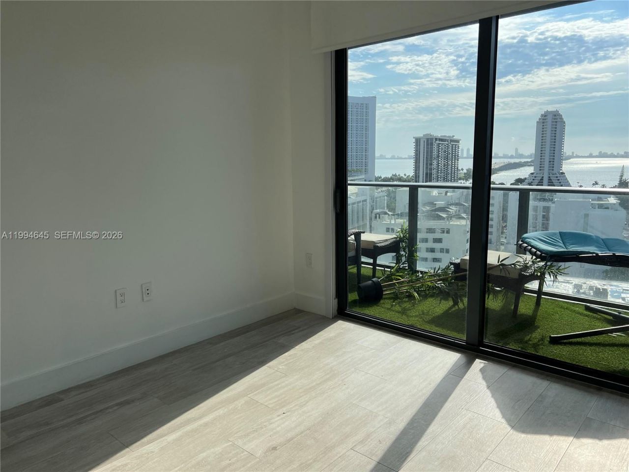 121 NE 34th St , Unit 1207, Miami, FL 33137 Photo