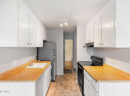 400 S Saliman Road, Unit APT 104, Carson City, NV 89701 Photo