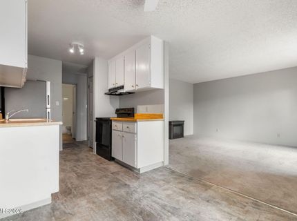 400 S Saliman Road, Unit APT 104, Carson City, NV 89701 Photo