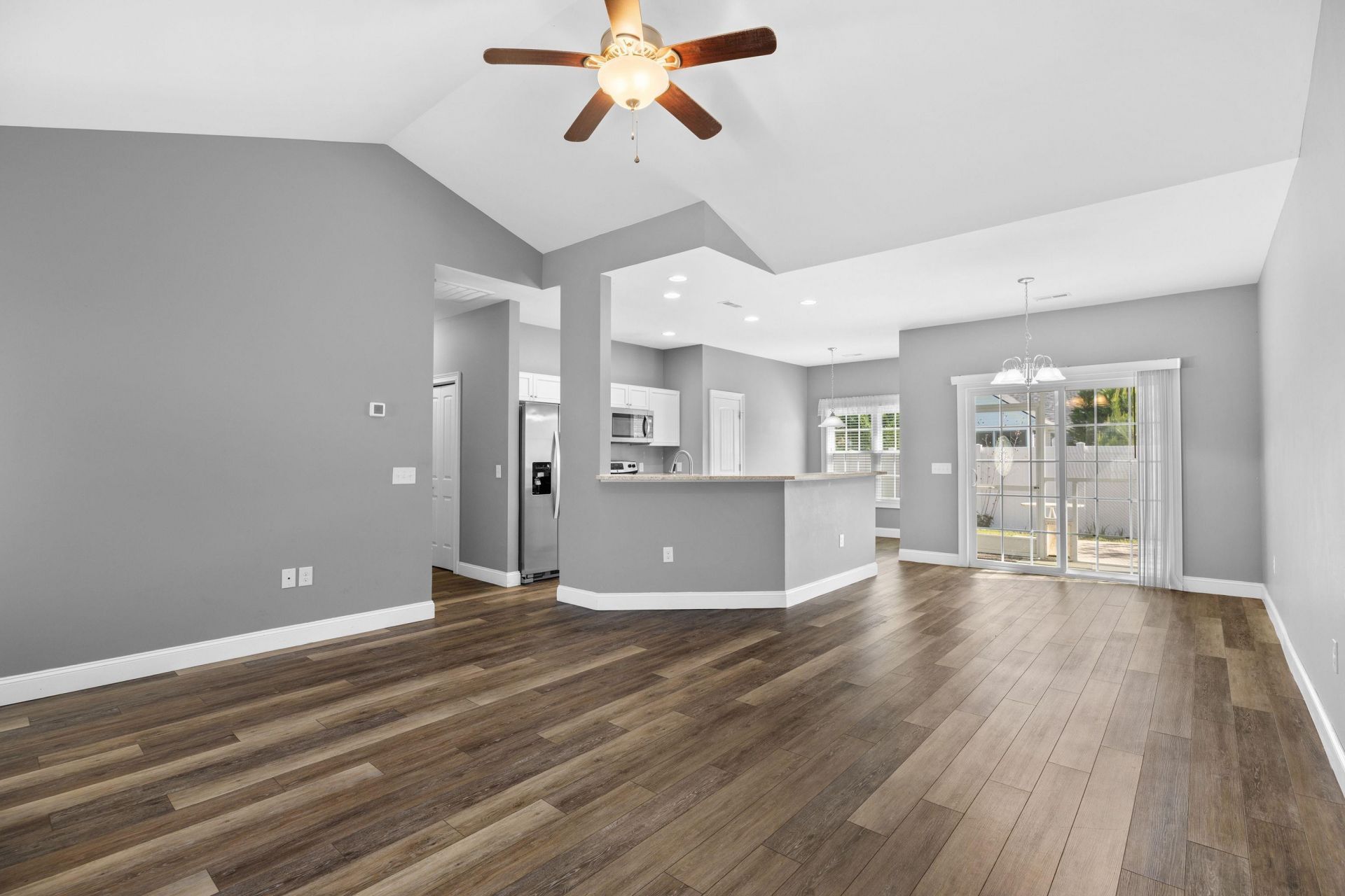 518 Irees Way Photo 23