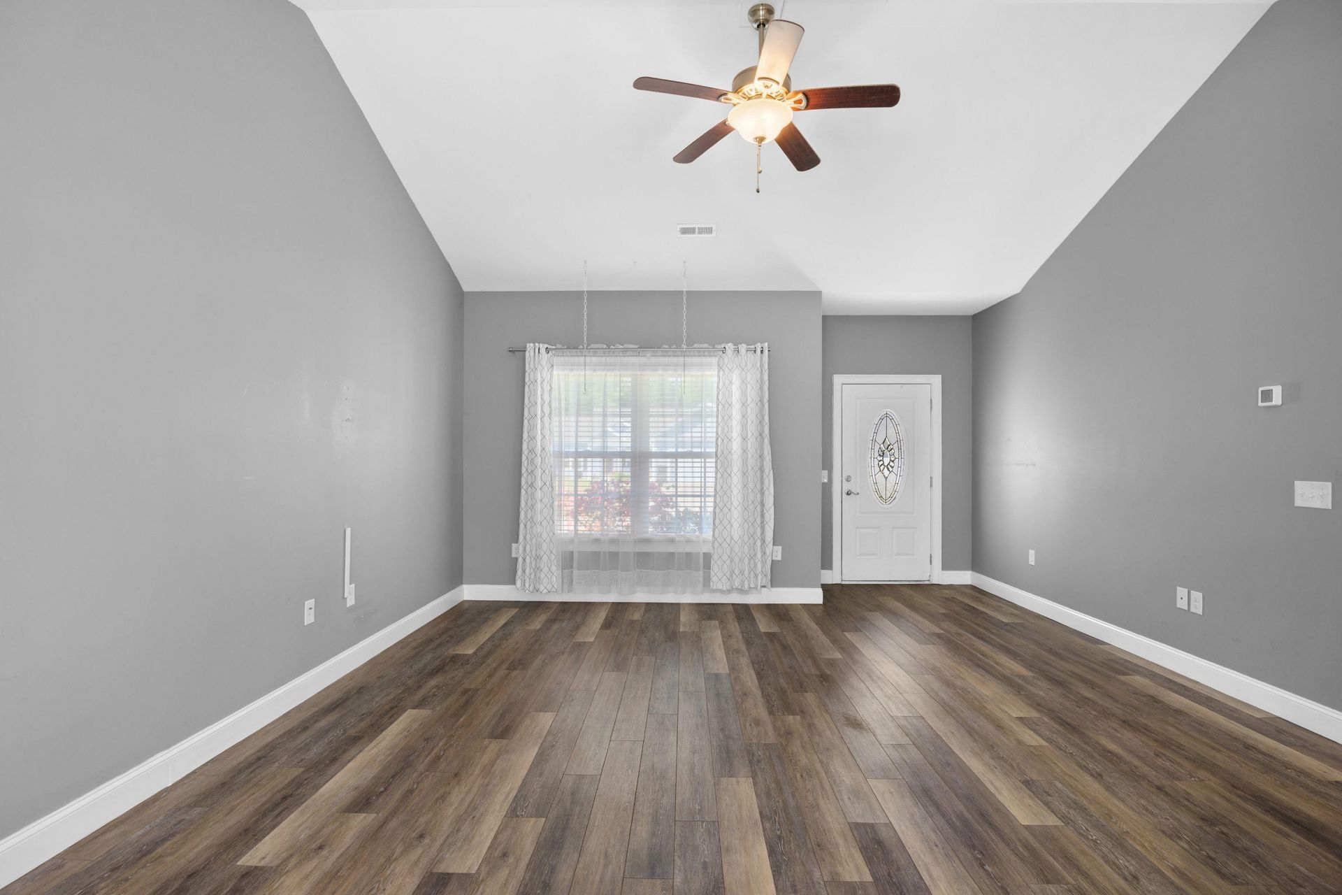 518 Irees Way Photo 25