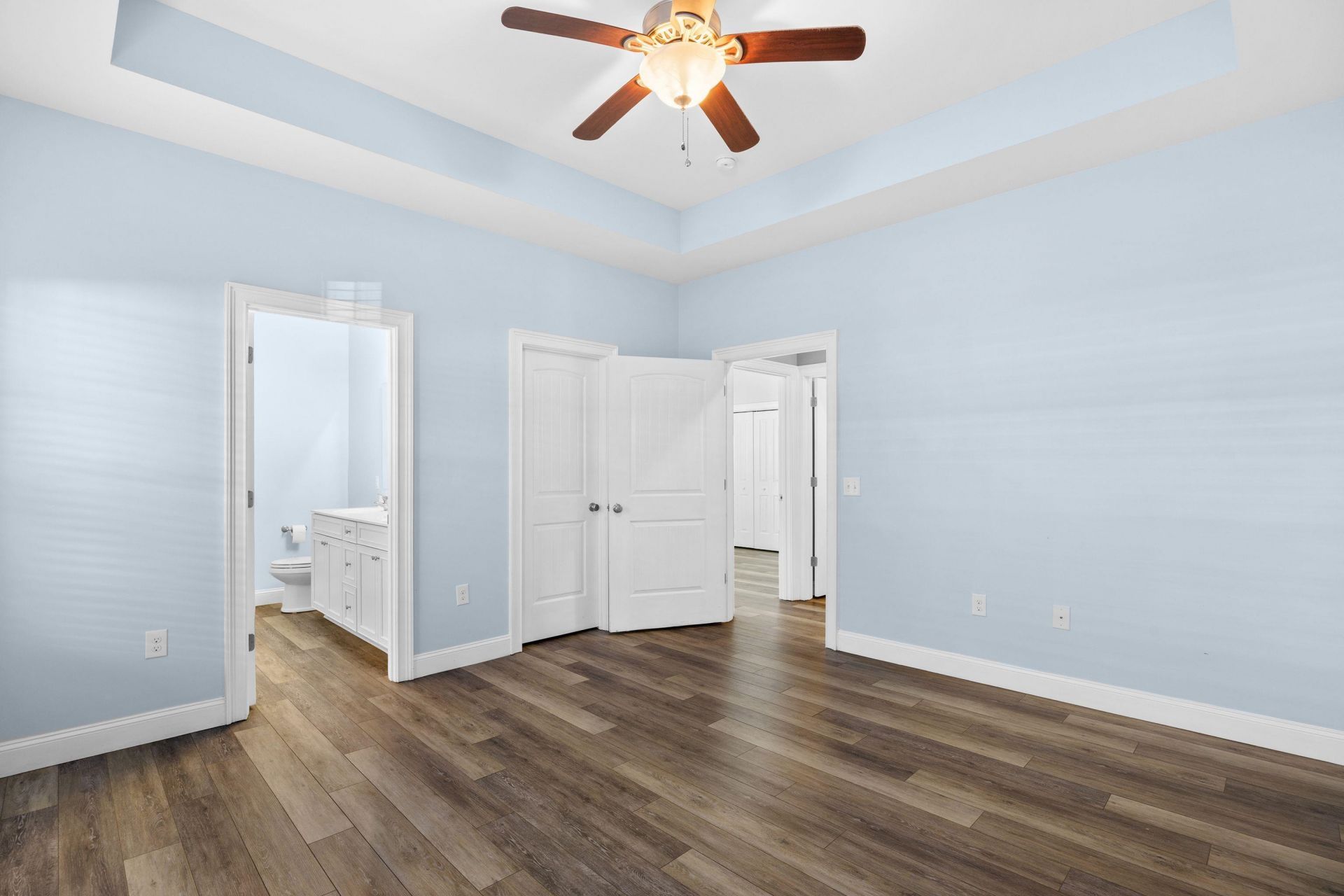518 Irees Way Photo 32