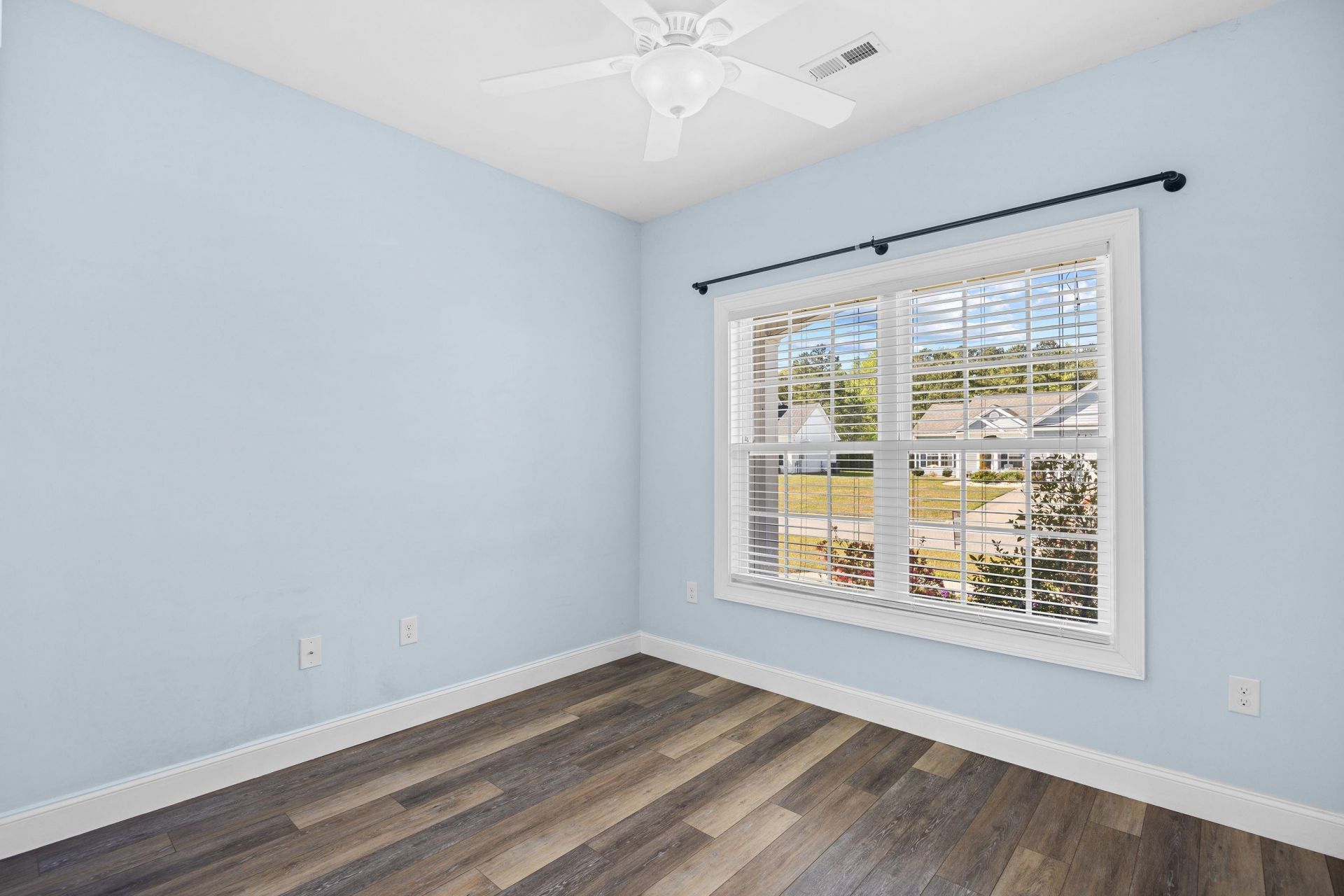 518 Irees Way Photo 36