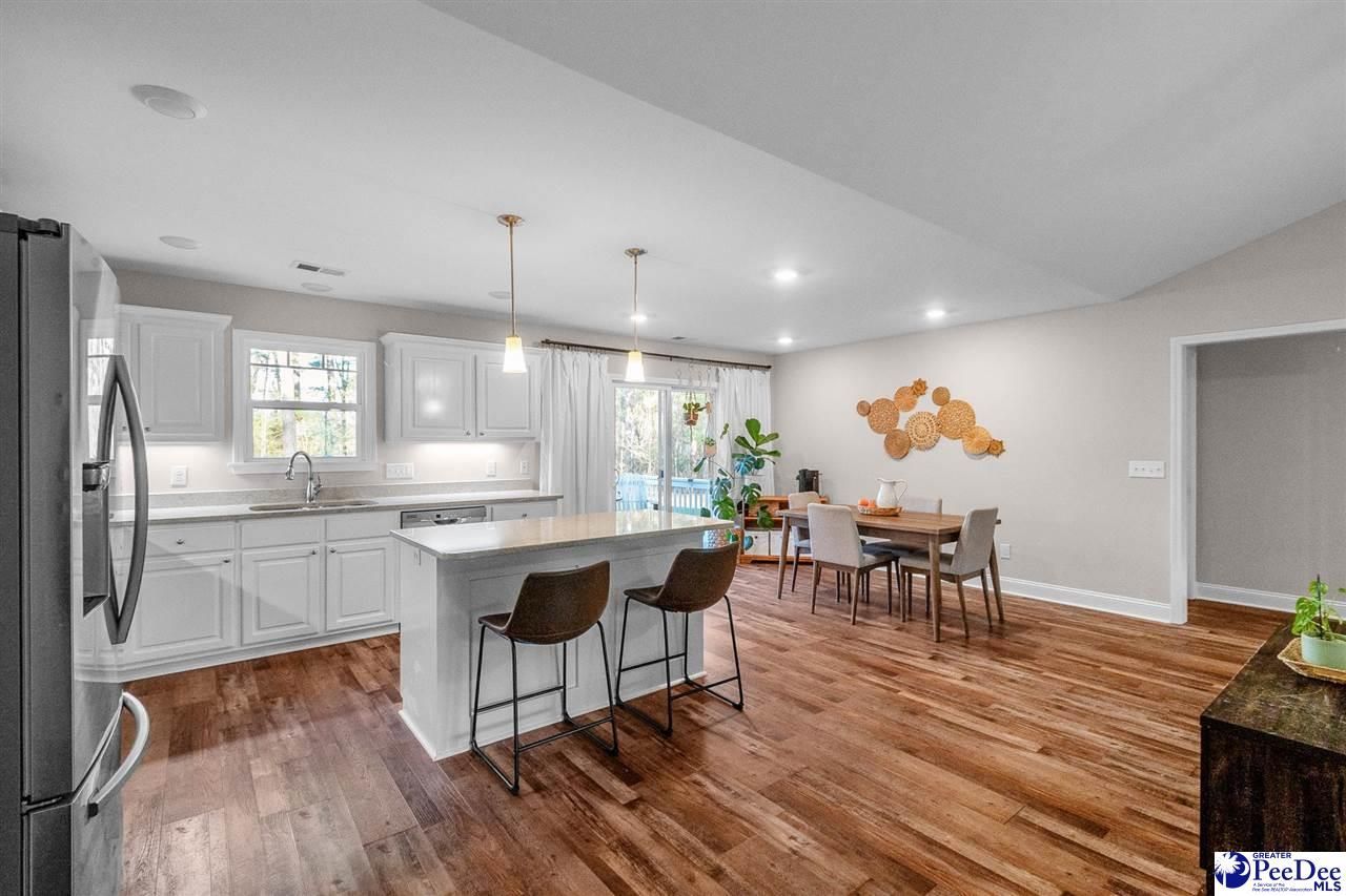 40 Thistledown Lane Photo 21