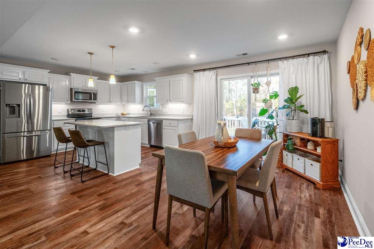 40 Thistledown Lane Photo 24