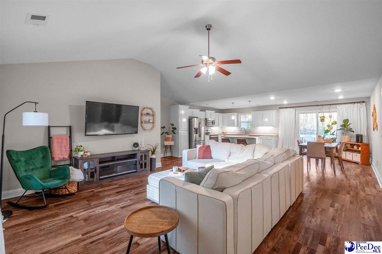 40 Thistledown Lane Photo 26