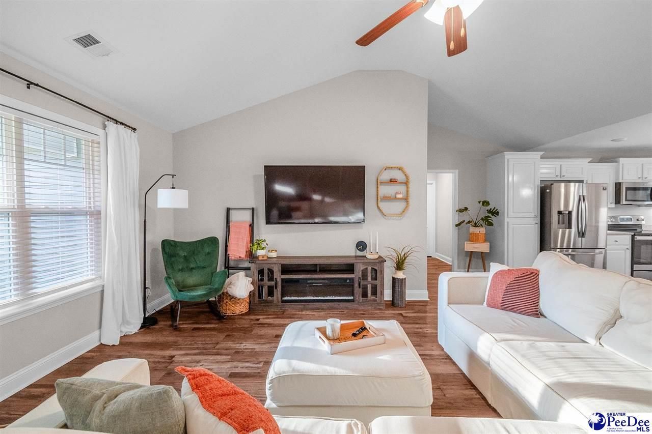 40 Thistledown Lane Photo 28