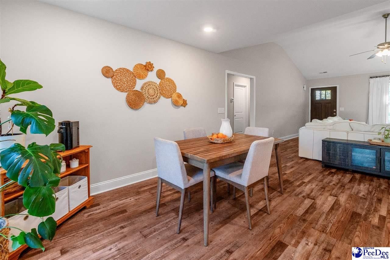 40 Thistledown Lane Photo 34