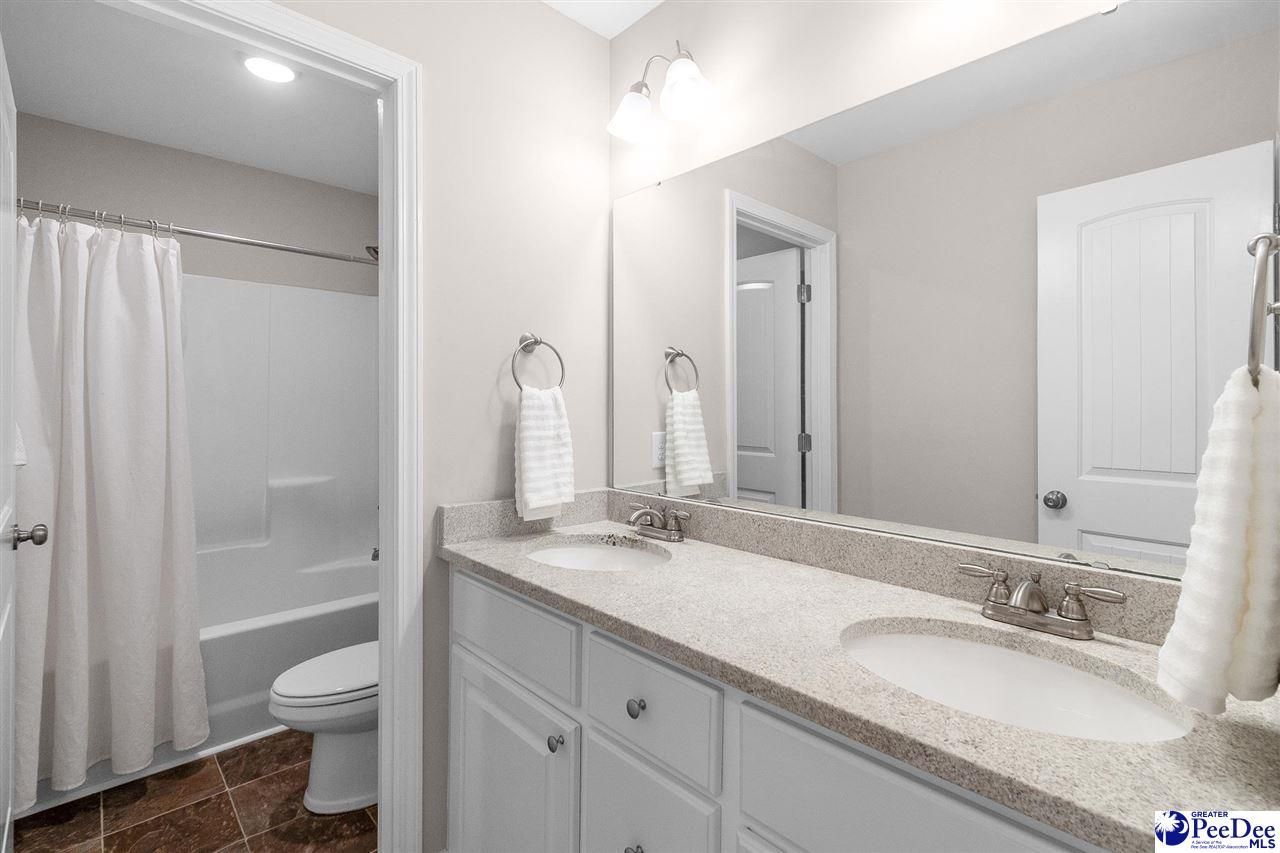 40 Thistledown Lane Photo 41