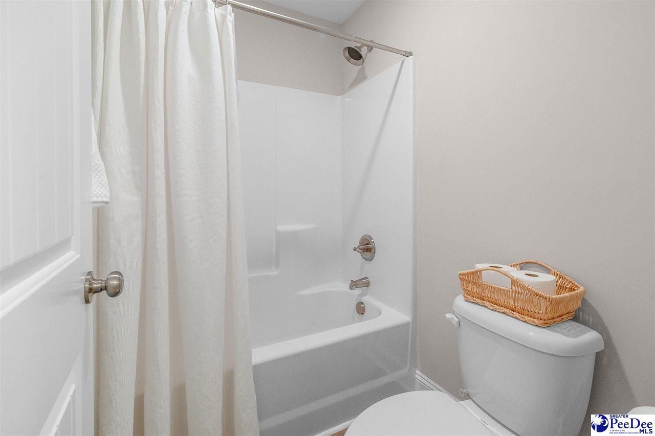 40 Thistledown Lane Photo 42