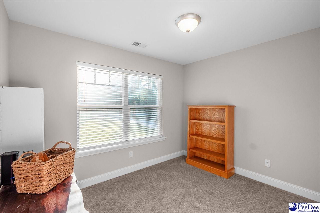 40 Thistledown Lane Photo 51