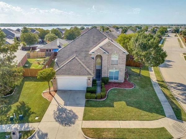 2752 Stallion Drive, Little Elm, TX 75068