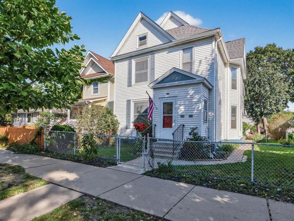 451 Madison Street NE, Minneapolis, MN 55413
