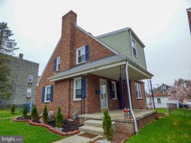 1277 W POPLAR STREET, YORK, PA 17404