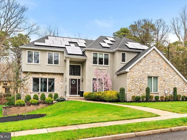 5 OAK RIDGE COURT, VOORHEES, NJ 08043