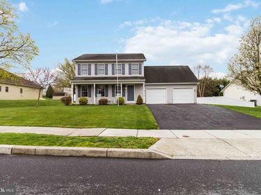 4 GROUSE ROAD, DILLSBURG, PA 17019