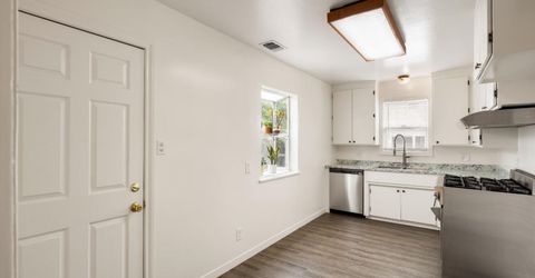 5640 33rd Ave, Sacramento, CA 95824 Photo