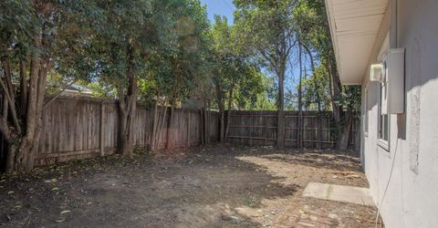 2036 La Jolla Dr, Stockton, CA 95204 Photo