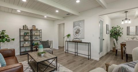 2036 La Jolla Dr, Stockton, CA 95204 Photo