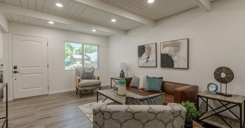 2036 La Jolla Dr, Stockton, CA 95204 Photo