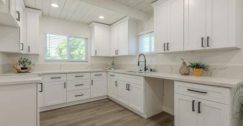 2036 La Jolla Dr, Stockton, CA 95204 Photo