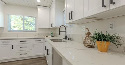 2036 La Jolla Dr, Stockton, CA 95204 Photo