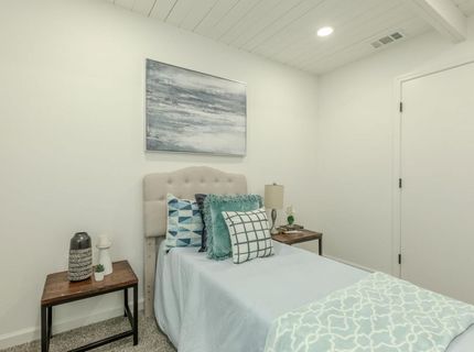 2036 La Jolla Dr, Stockton, CA 95204 Photo