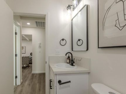 2036 La Jolla Dr, Stockton, CA 95204 Photo