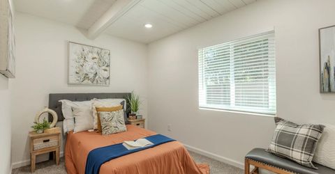 2036 La Jolla Dr, Stockton, CA 95204 Photo