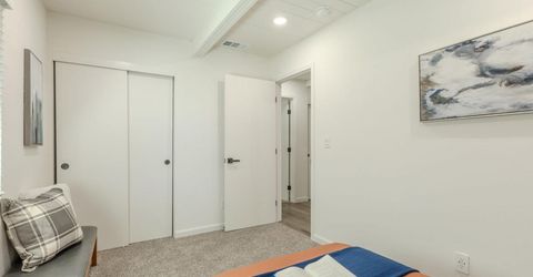 2036 La Jolla Dr, Stockton, CA 95204 Photo