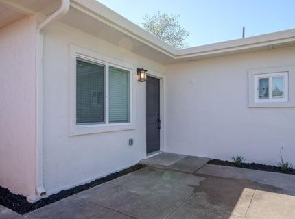2036 La Jolla Dr, Stockton, CA 95204 Photo