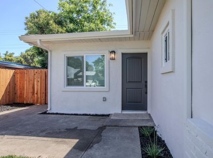 2036 La Jolla Dr, Stockton, CA 95204 Photo