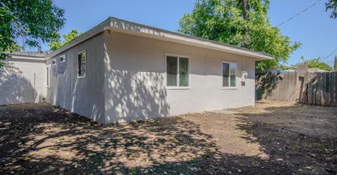 2036 La Jolla Dr, Stockton, CA 95204 Photo