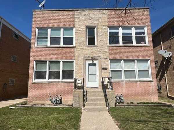 4952 HULL Street , Unit 2E, Skokie, IL 60077