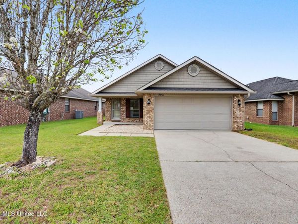 17350 Palm Ridge Drive, D'Iberville, MS 39540