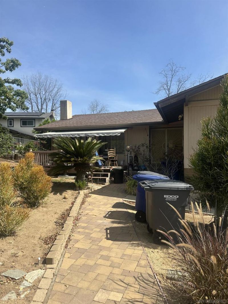 1336 Top Rail Ln, Escondido, CA 92027 Main Photo