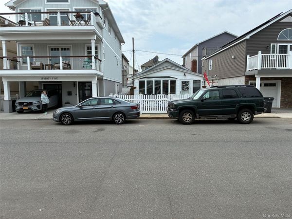 77 Pennsylvania Avenue , Long Beach, NY 11561