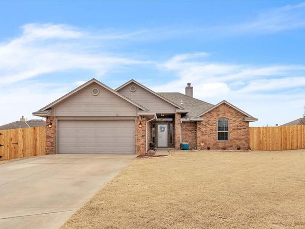 1174 NW Misty Lane, Piedmont, OK 73078