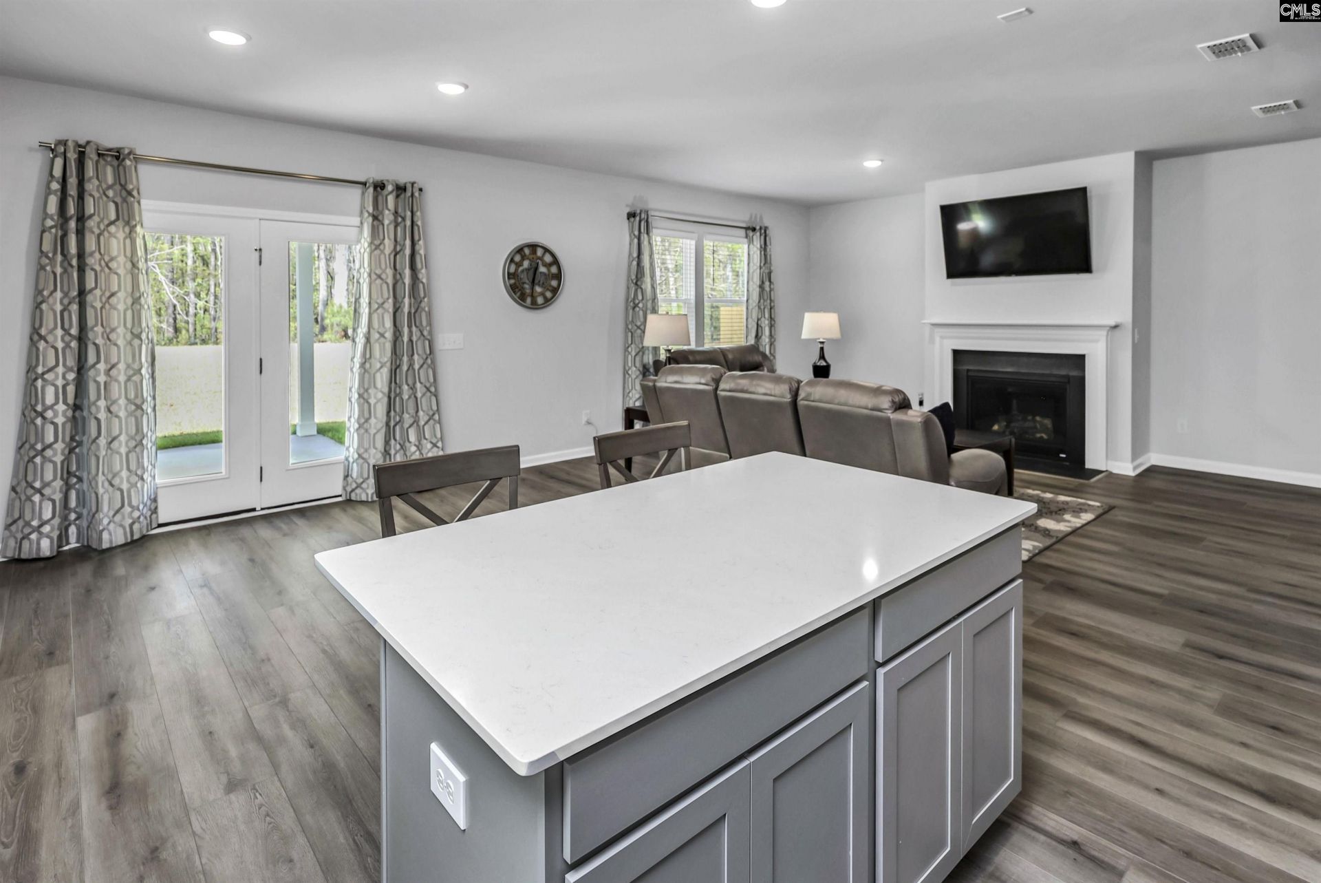 2092 Lofton Road Photo 9
