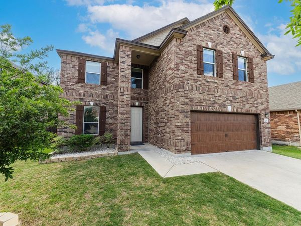 1425 Bovina DR , Leander, TX 78641