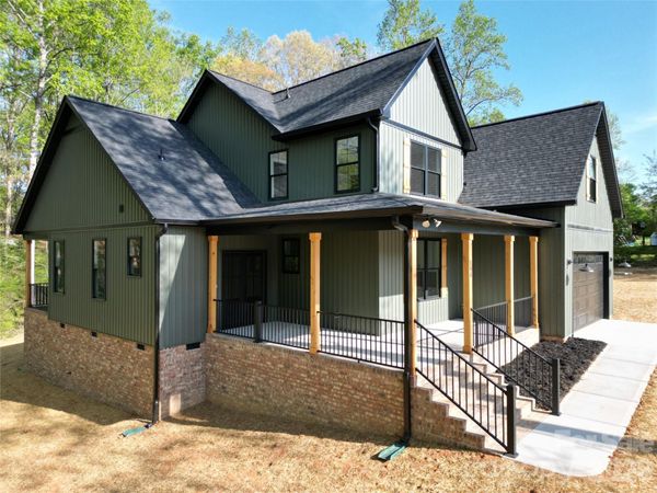 194 Donsdale Drive , Statesville, NC 28625